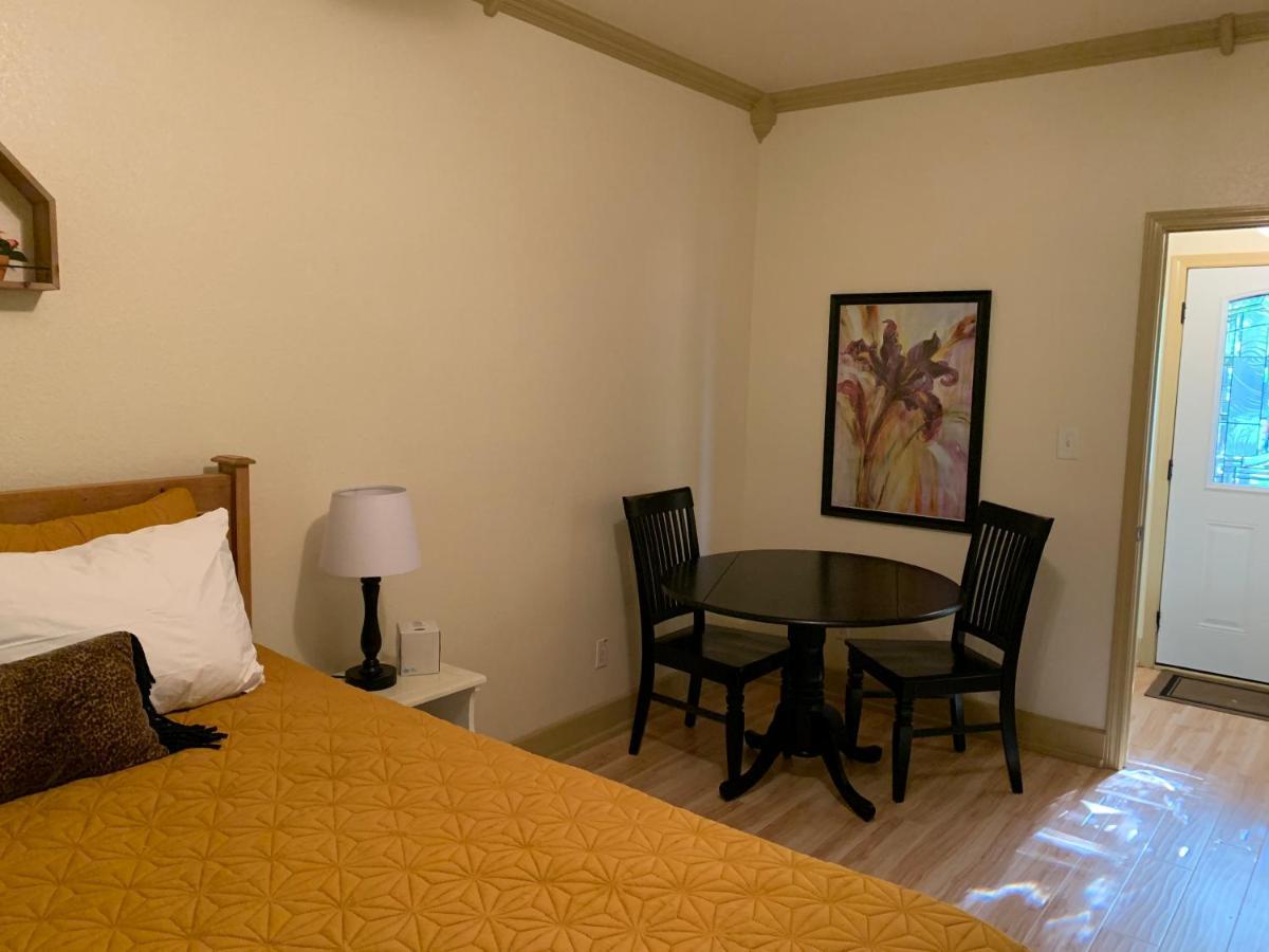 Shangri-Lake Fort Towson Extérieur photo